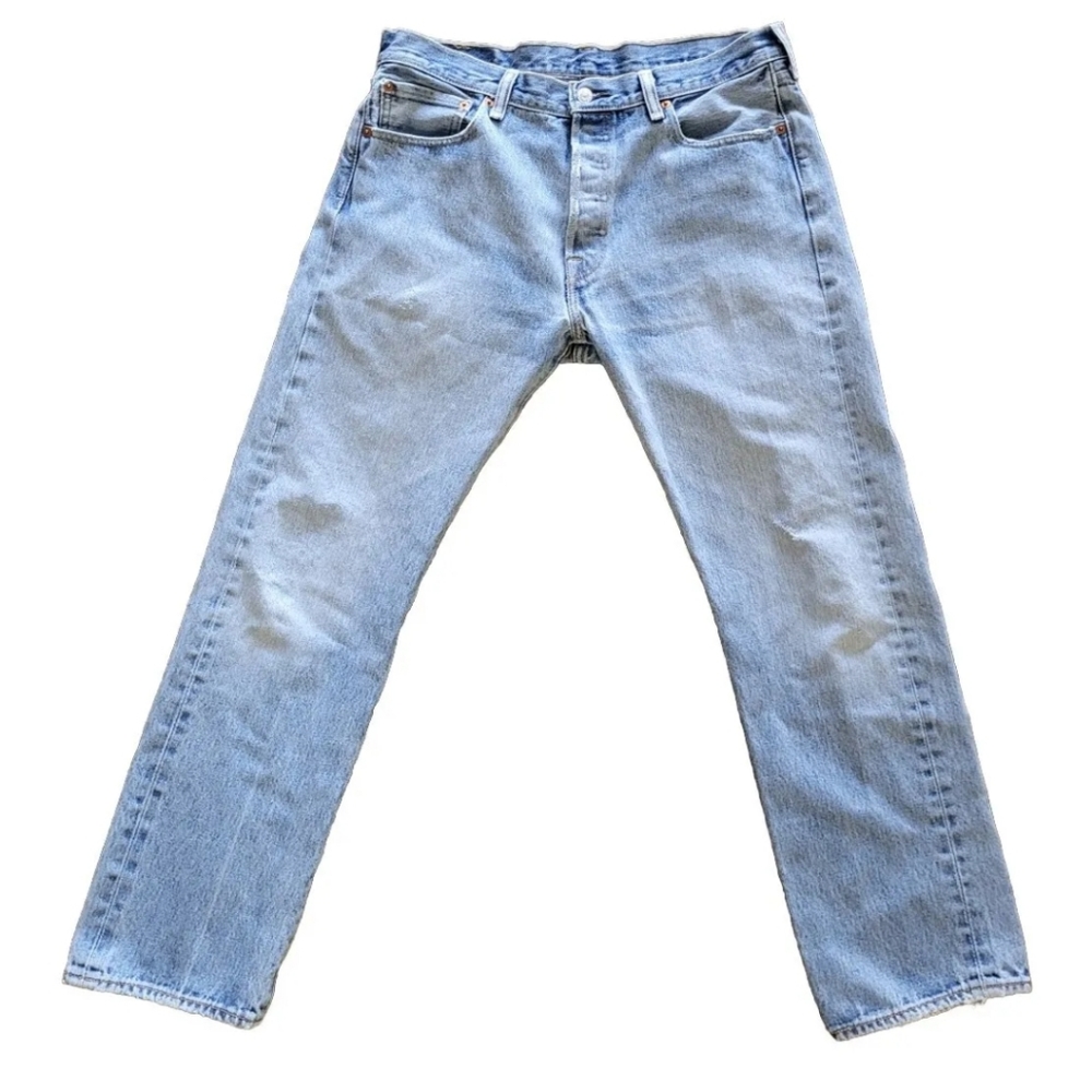Levis 501 Jeans Mens 34x30 Blue Button Fly Light Wash